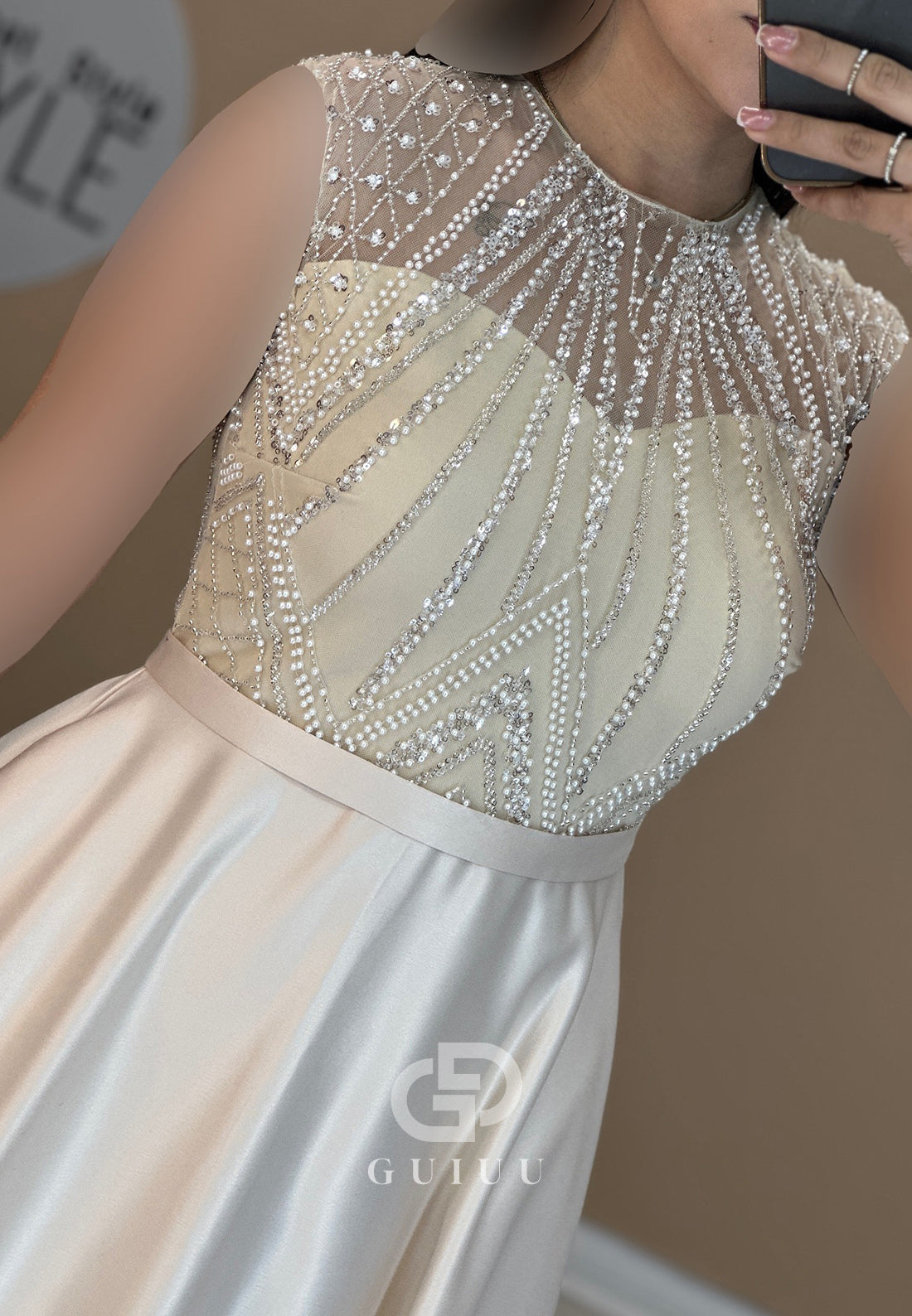 Sleeveless Scoop Empire-Waist Sequins Evening Dress