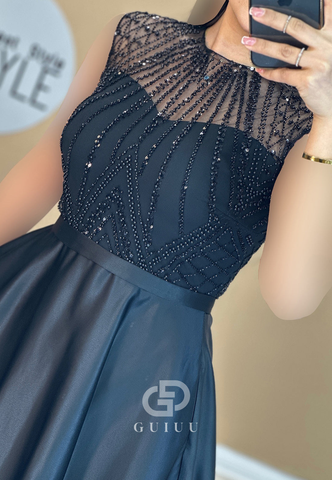 Sleeveless Scoop Empire-Waist Sequins Evening Dress