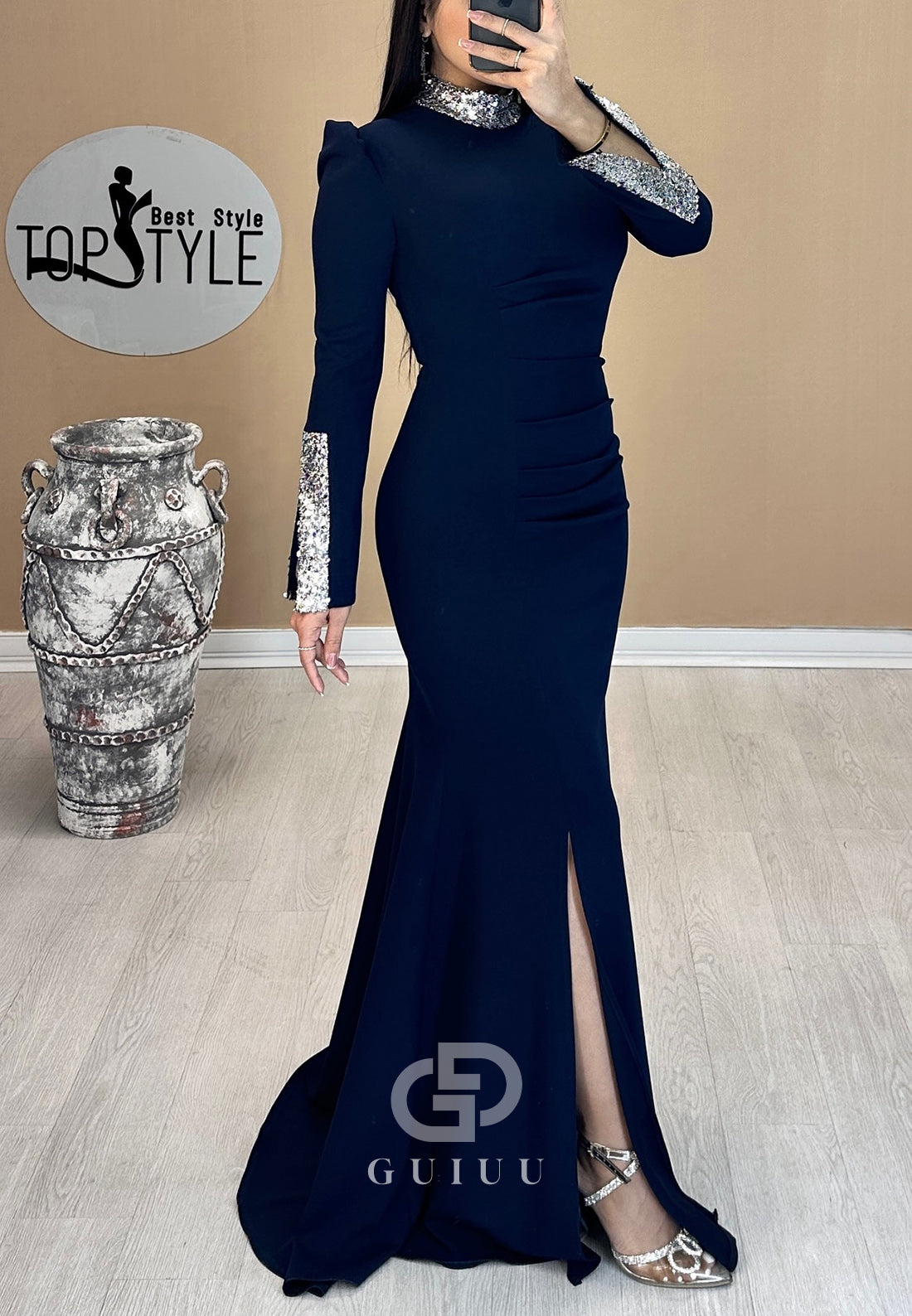 Elegant Long Sleeves High Neck Sequins Evening Dress