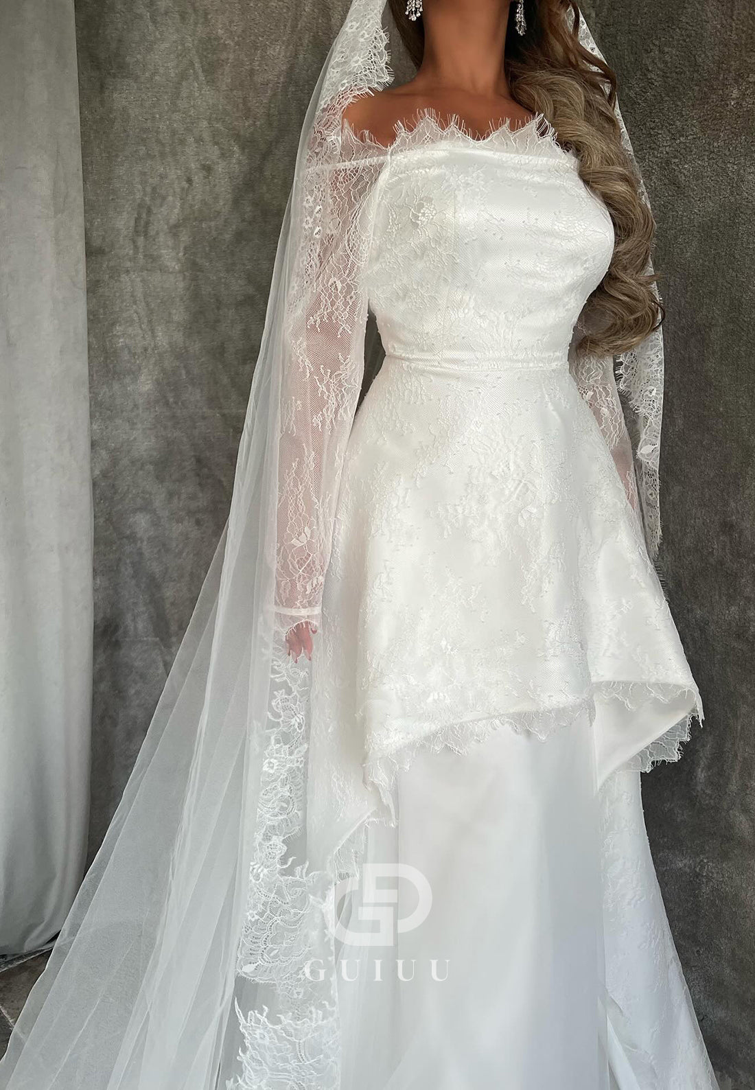 Long Sleeves Off-Shoulder Empire-Waist Lace Wedding Dress