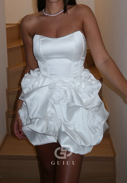 A-Line Sleeveless Strapless Appliques Short Homecoming Dress