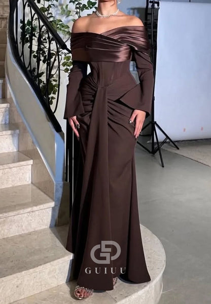 Cabernet Long Sleeves Off-Shoulder Ruched Evening Dress