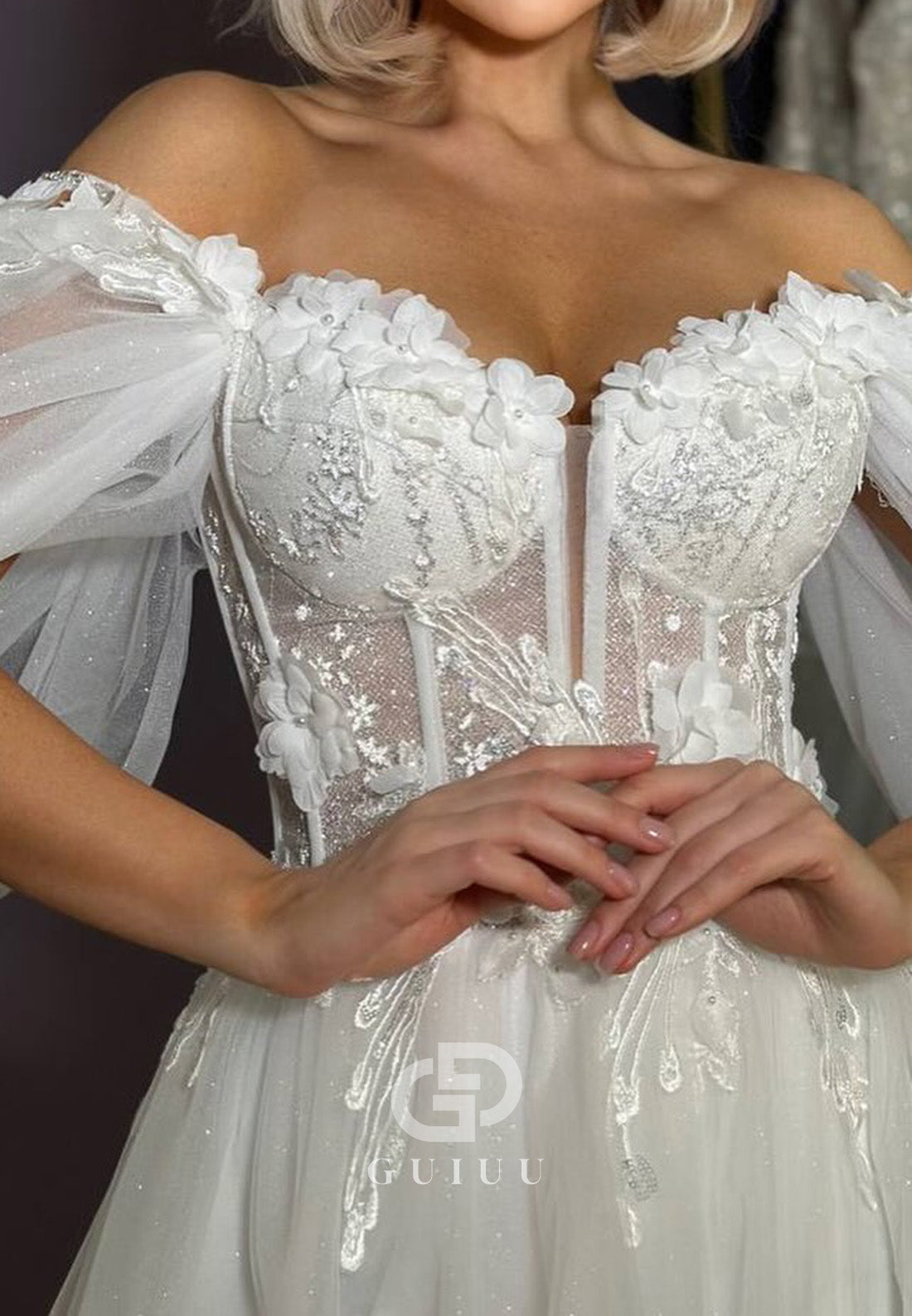 Charming Scoop Short Sleeves Slit Lace Wedding Dress