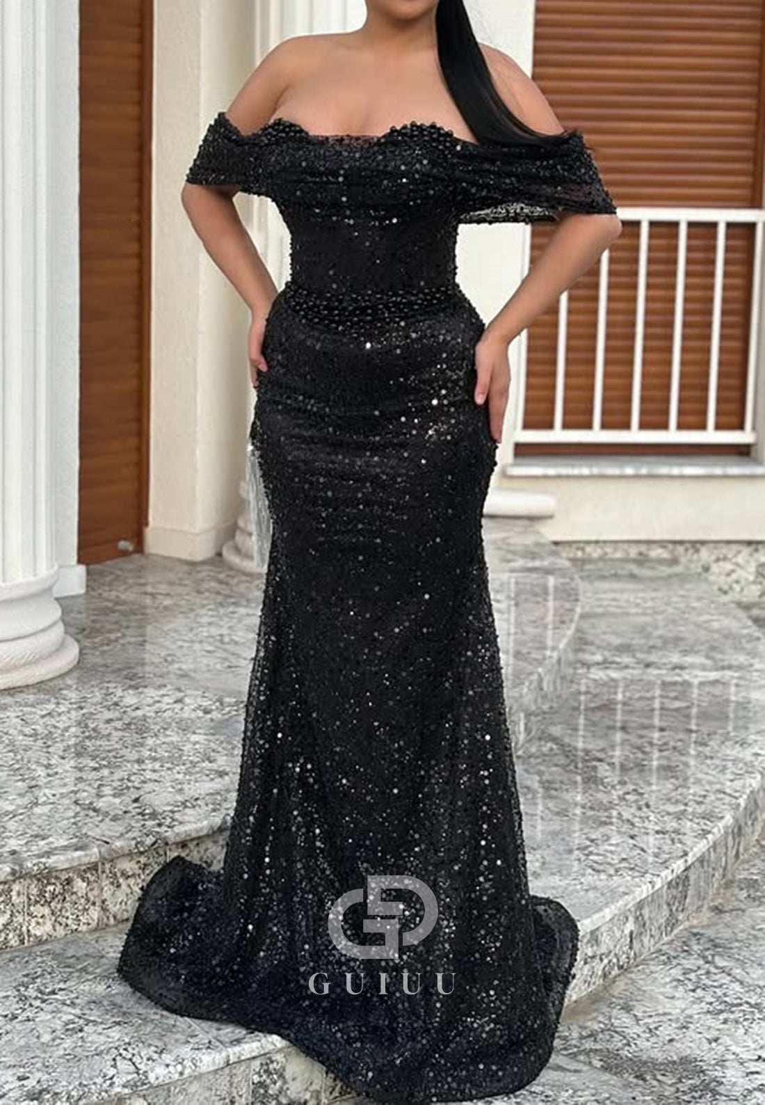 G3275 - Chic & Modern Beaded Off-Shoulder Pleats Champagne Party Prom Evening Dresses