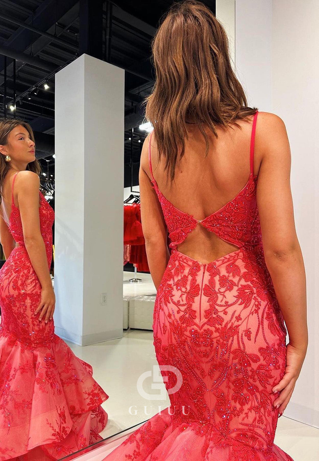 Red Spaghetti Straps V-Neck Ruffles Mermaid Prom Dress