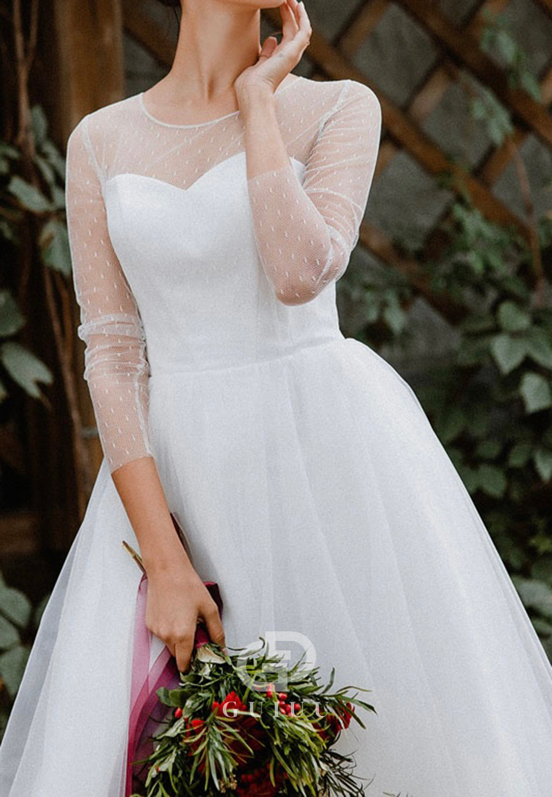Long Sleeves Scoop Empire-Waist Lace Wedding Dress