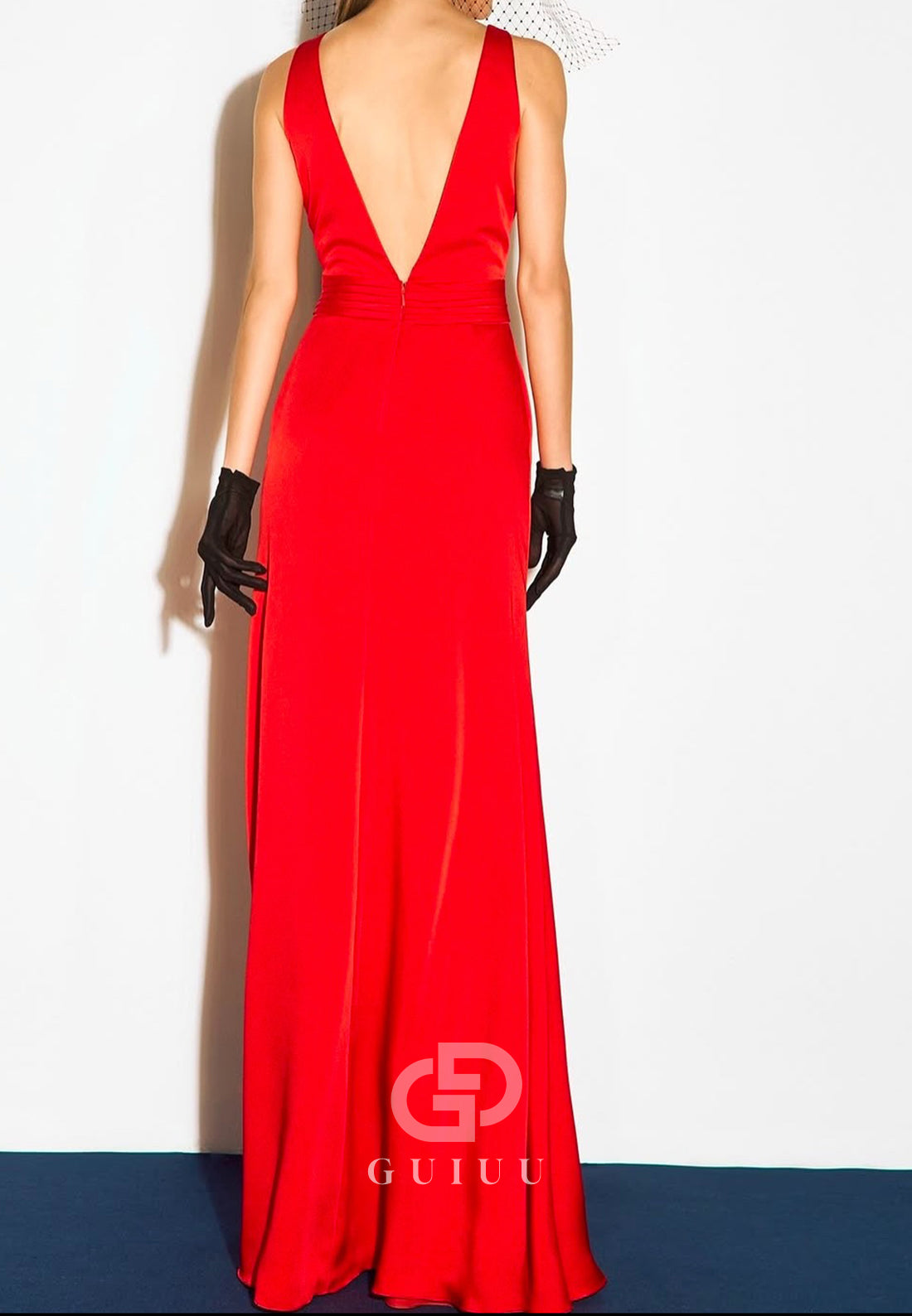 Red Spaghetti Straps V-Neck Backless Satin Mother of the Bride Dress