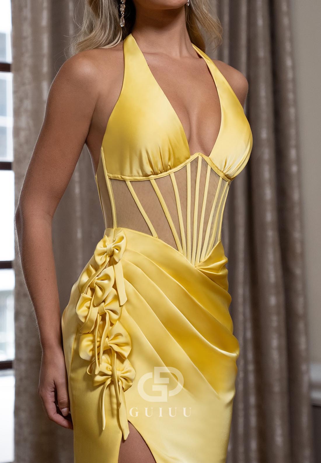 Daffodil Halter Sleveless Corset Tulle Bowknot Prom Dress