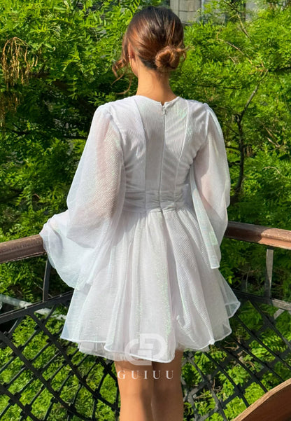 Long Sleeves V-Neck Ruched Short Homecoming Dress