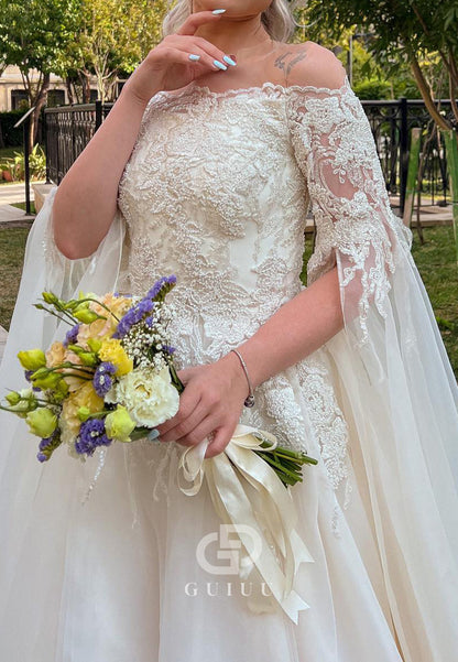 Elegant Off-Shoulder Cape A-Line Appliques Lace Wedding Dress