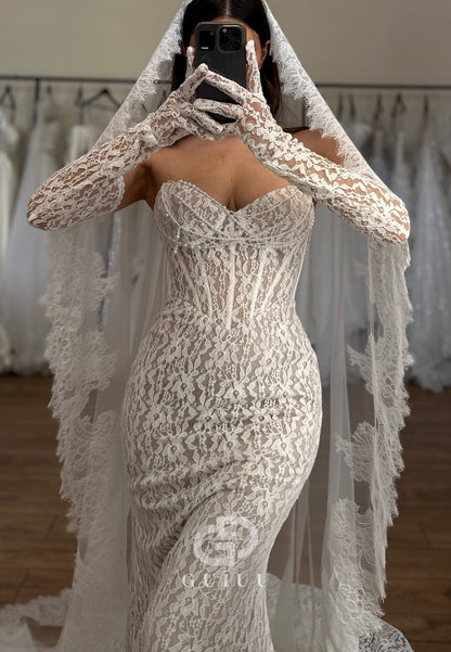 Elegant Sleeveless Strapless Ruched Lace Mermaid Wedding Dress