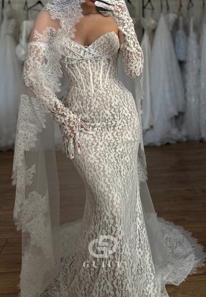 Elegant Sleeveless Strapless Ruched Lace Mermaid Wedding Dress