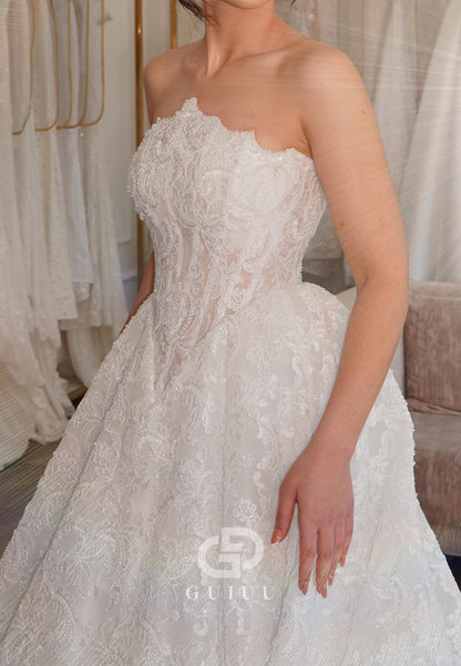 Charming Sleeveless Strapless Corset Tulle Wedding Dress