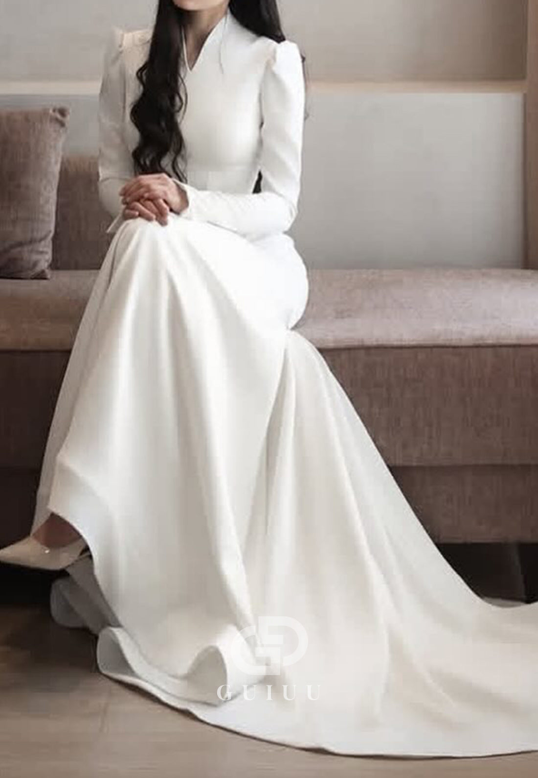 Elegant Long Sleeves V-Neck Satin Mermaid Wedding Dress