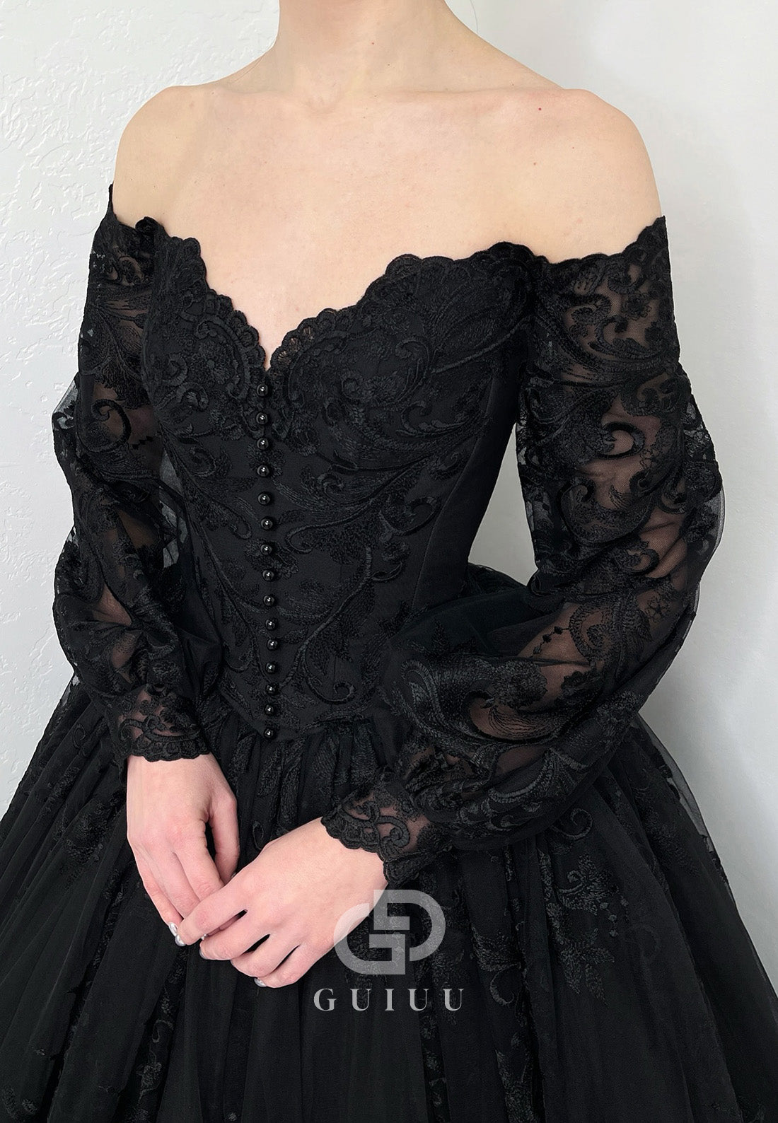 Black Long Sleeves Sweetheart A-Line Wedding Dress
