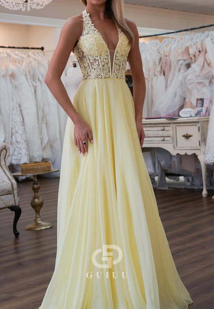 Daffodil Halter Sleeveless Prom Dress with Train Empire-Waist Evening Dress
