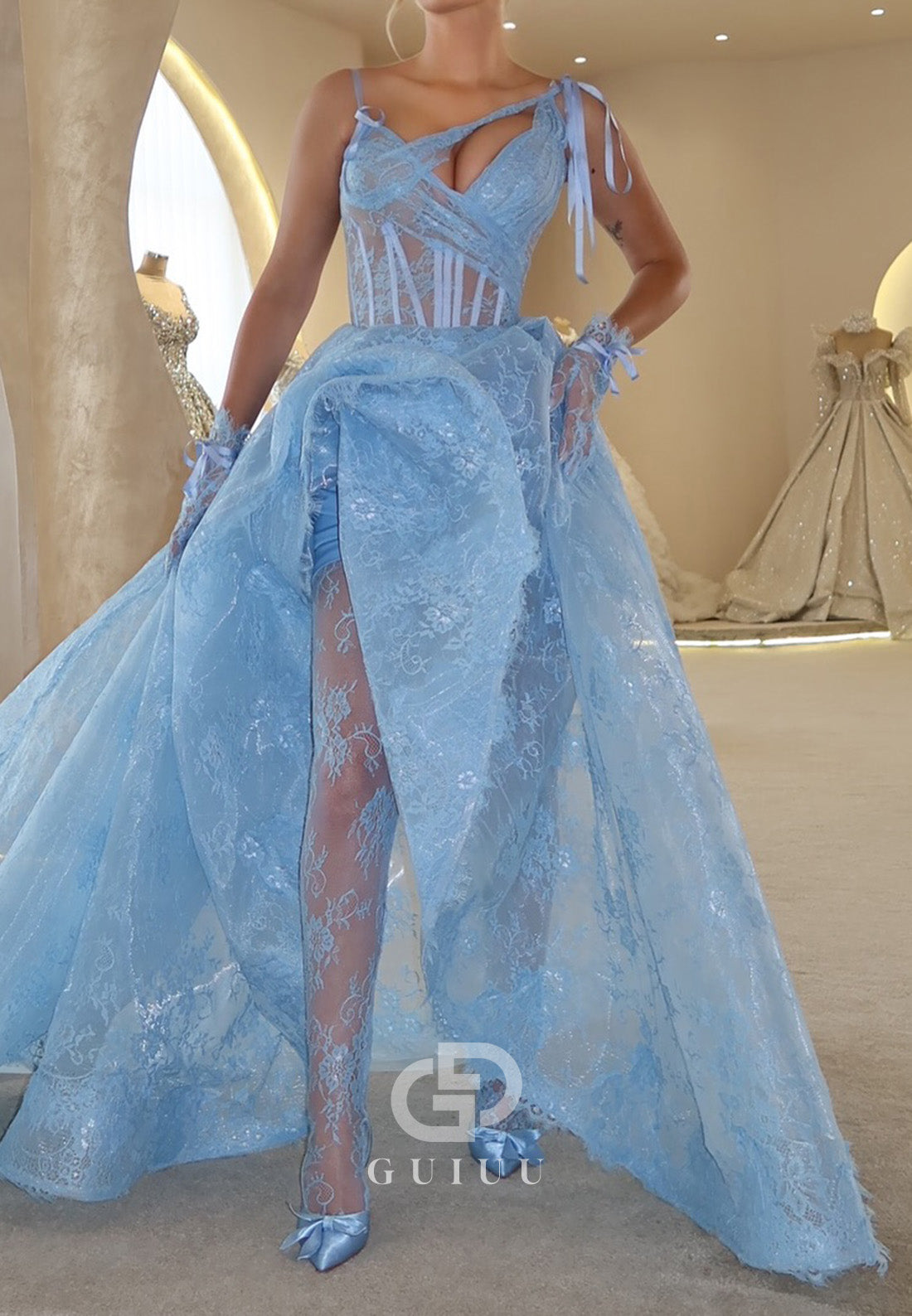 Sky Blue Spaghetti Straps V-Neck Corset Tulle Prom Dress