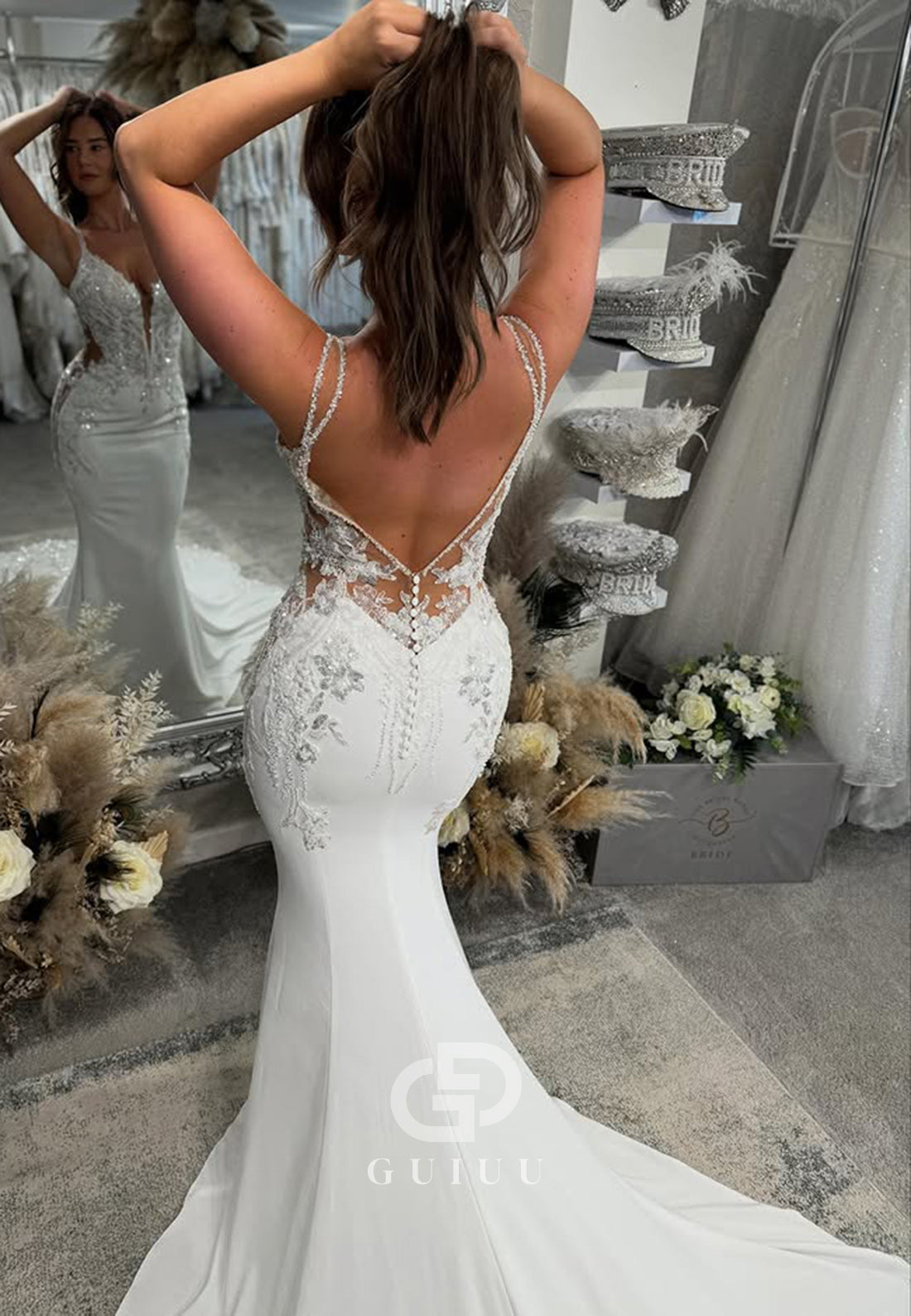 Spaghetti Straps Floral Appliques Backless Mermaid Wedding Dress
