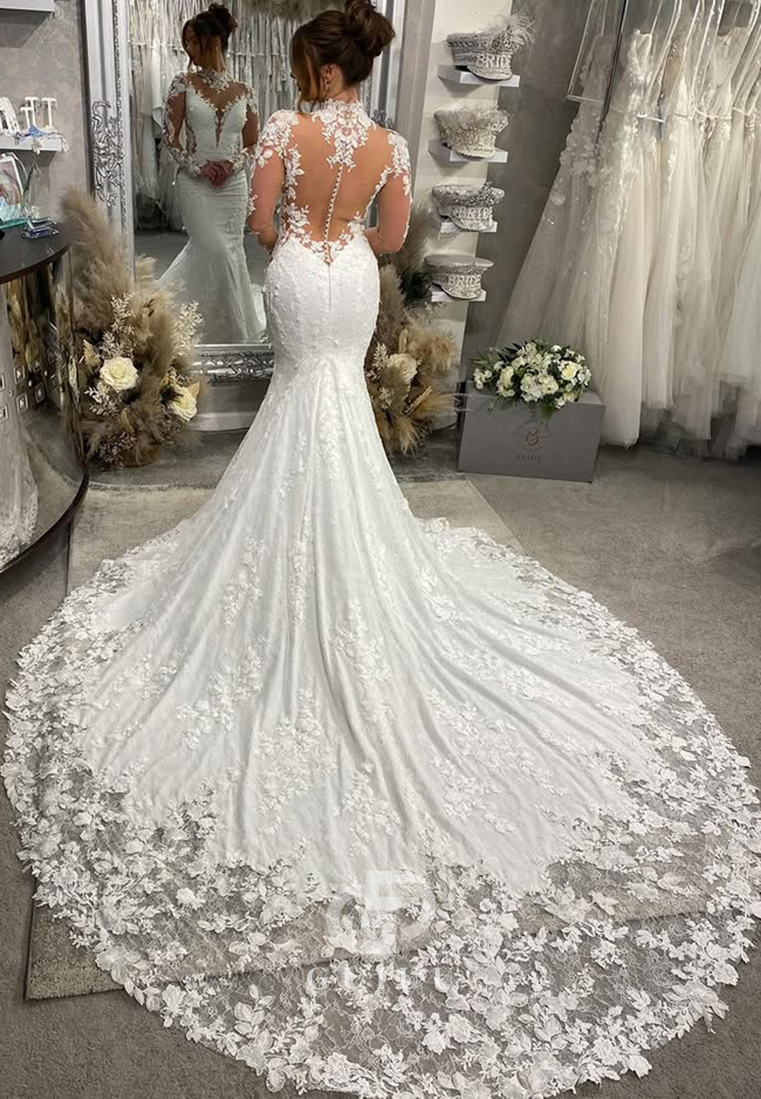 High Neck Long Sleeves Backless Appliques Mermaid Wedding Dress