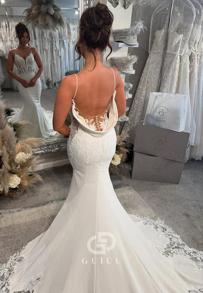 Spaghetti Straps V-Neck Backless Appliques Mermaid Wedding Dress