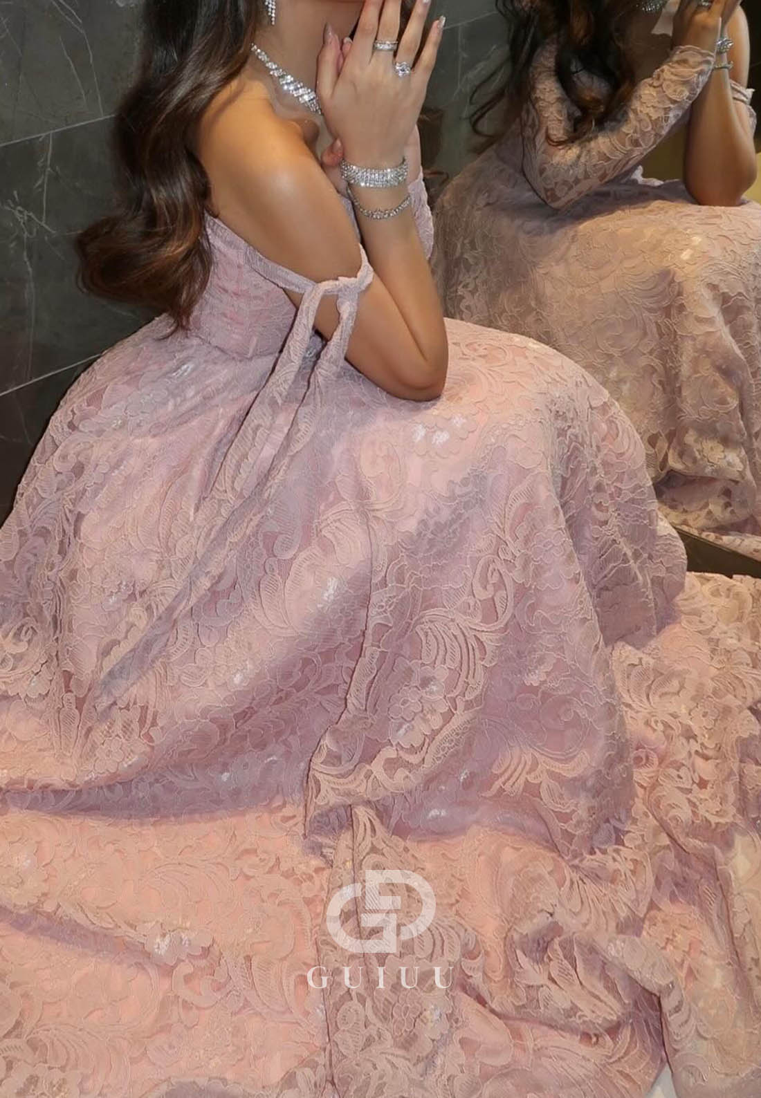 Blushing Pink Long Sleeves Scoop Empire-Waist Prom Dress