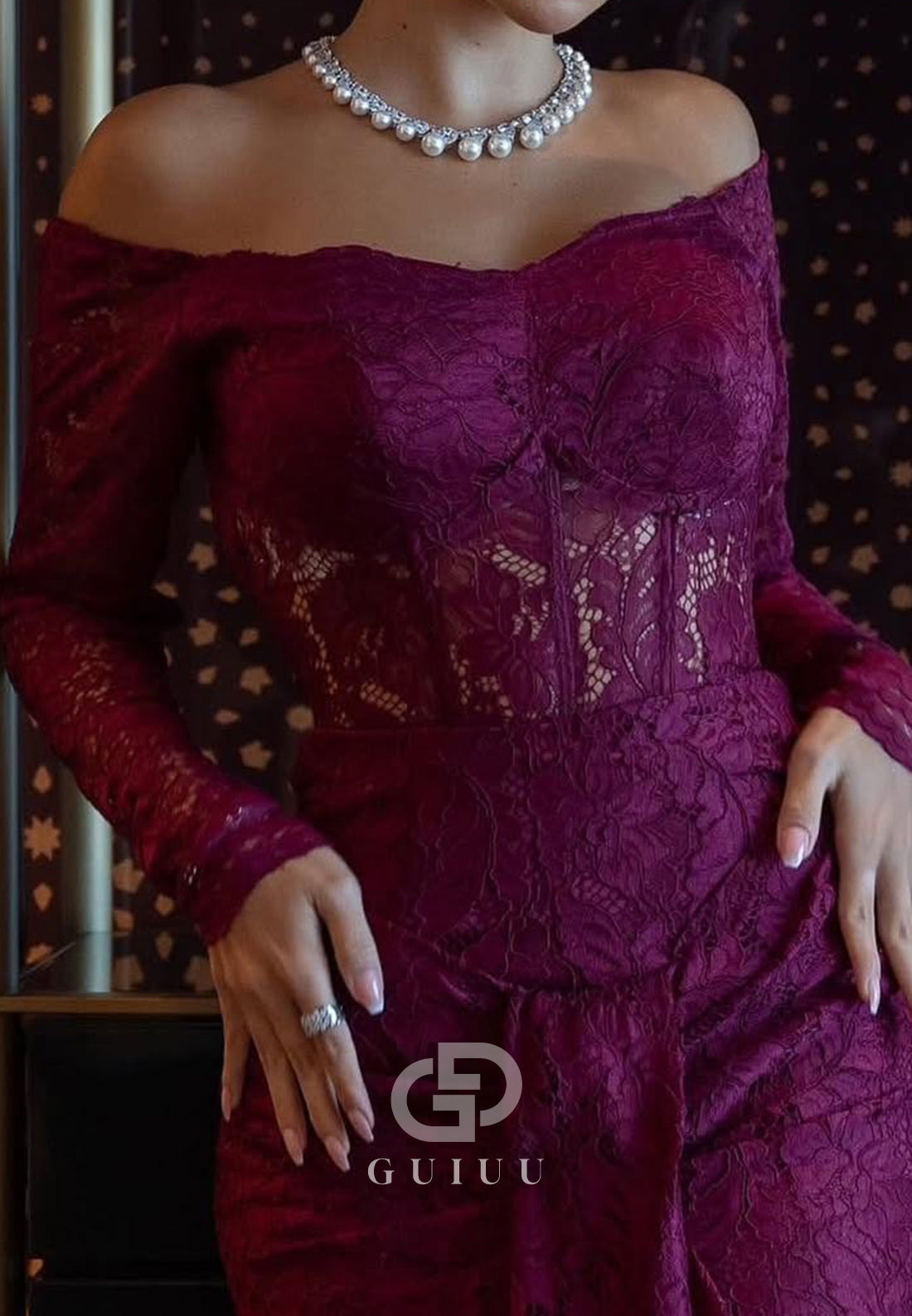 Raspberry Long Sleeves Off-Shoulder Lace Evening Dress