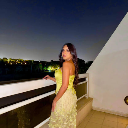 Daffodil Sleeveless Sweetheart Floral Appliques  Prom Dress