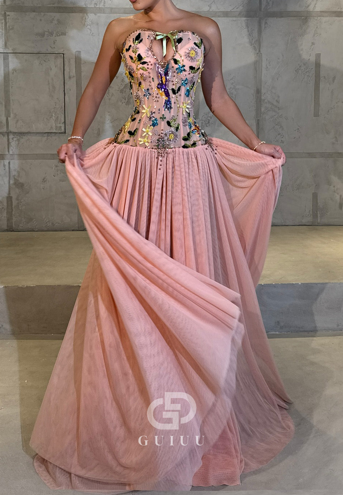 Blushing Pink Sleeveless Strapless Beads Evening Dress