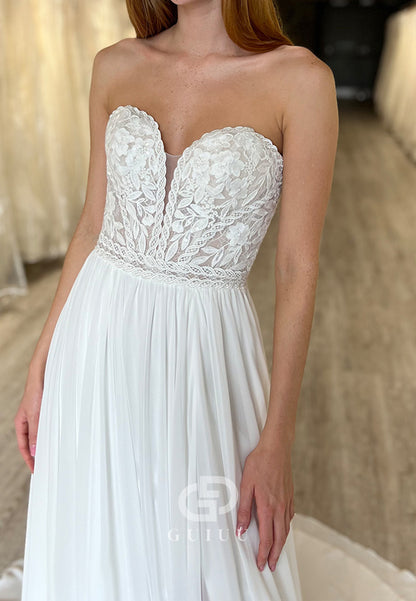 Elegant Strapless Sleeveless Corset Wedding Dress