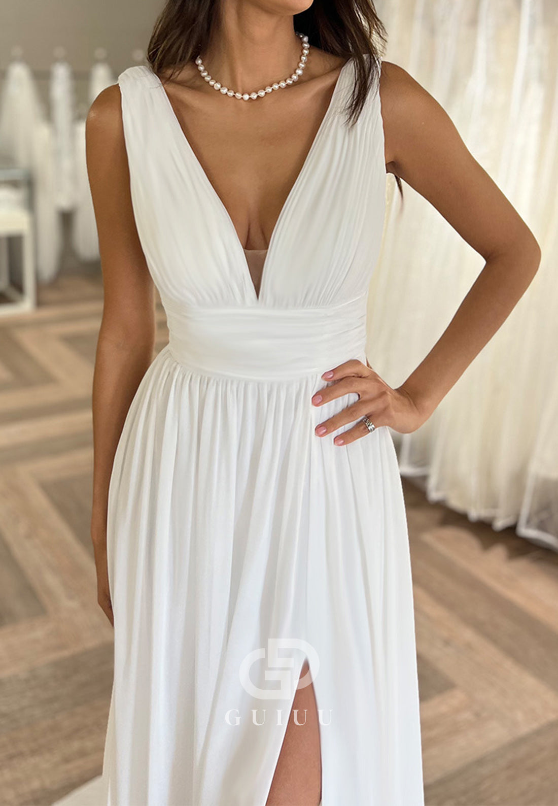 Simple Long Sleeves V-Neck Slit Chiffon Wedding Dress