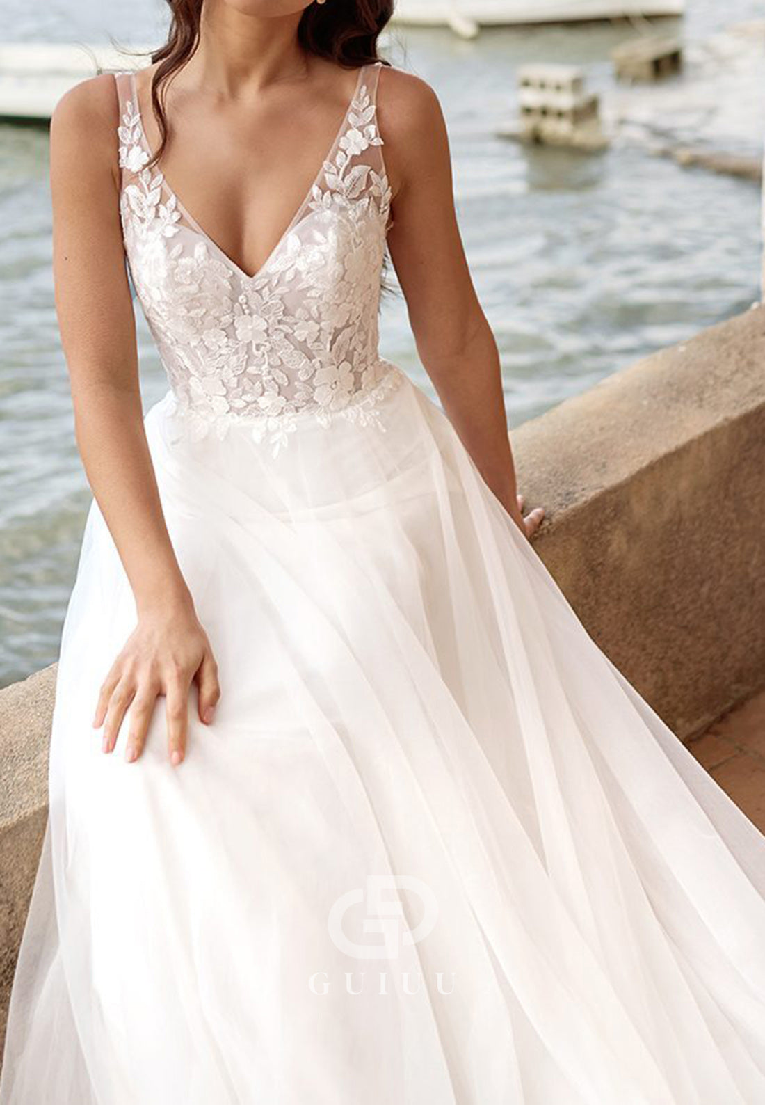 Spaghetti Straps V-Neck Corset Tulle Lace Wedding Dress